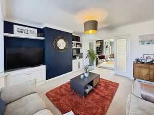 Photo 16- click for photo gallery